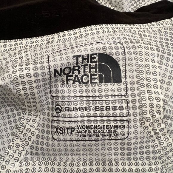 North Face Summit Series Rain Jacket - Picture 8 of 8